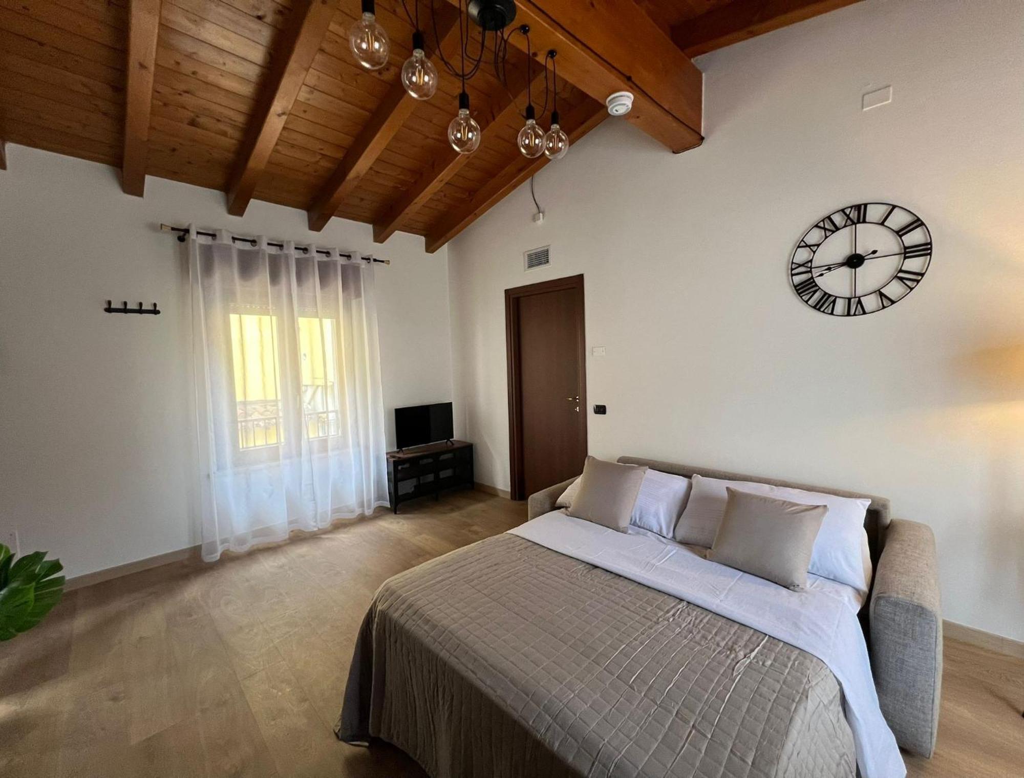 Prestige - Rustic Elegance * Verona